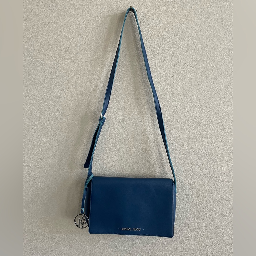 ARMANI JEANS WOMEN SHOULDER BAG